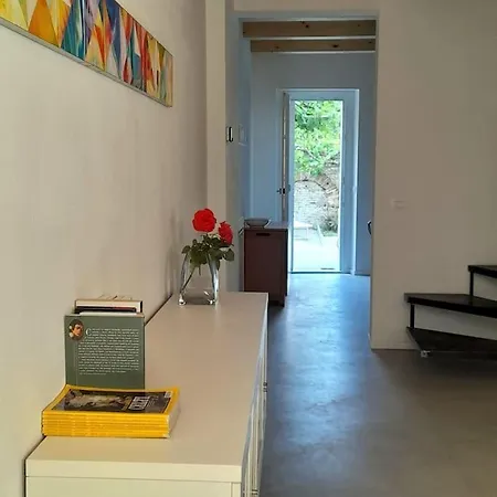 Дом отдыха Casacciuga, Luminosa E Casa Con Giardino