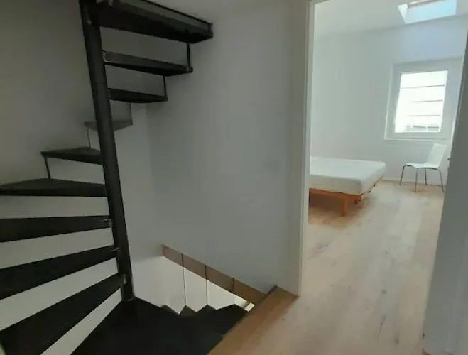 Ferienhaus Casacciuga, Luminosa E Casa Con Giardino